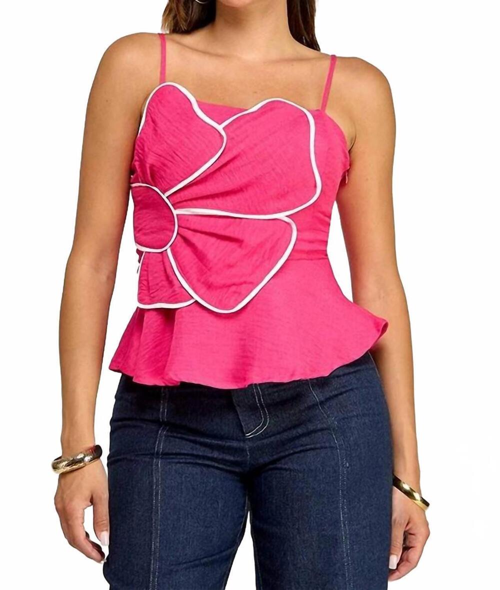 NEW MILK & HONEY pick me floral top in fuchsia